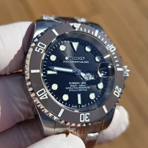 New Custom 40mm SeikoMod Automatic Watch Dive Watch MonoChrome
